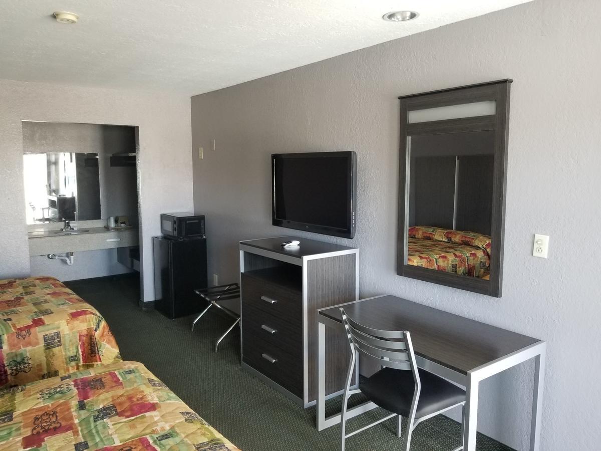 Executive Inn Pasadena Extérieur photo