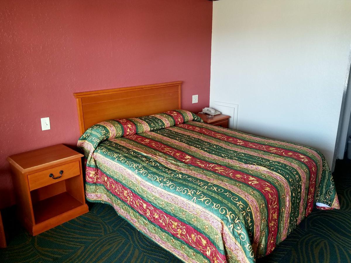 Executive Inn Pasadena Extérieur photo
