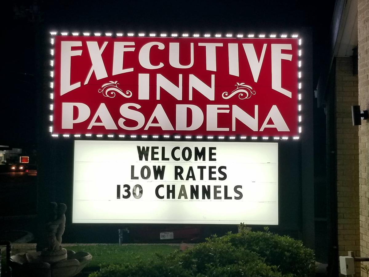 Executive Inn Pasadena Extérieur photo